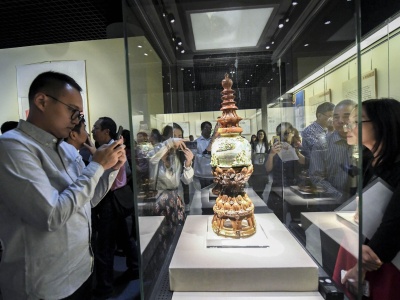 来深圳博物馆，看七至九世纪的华美珍贵大唐文物！