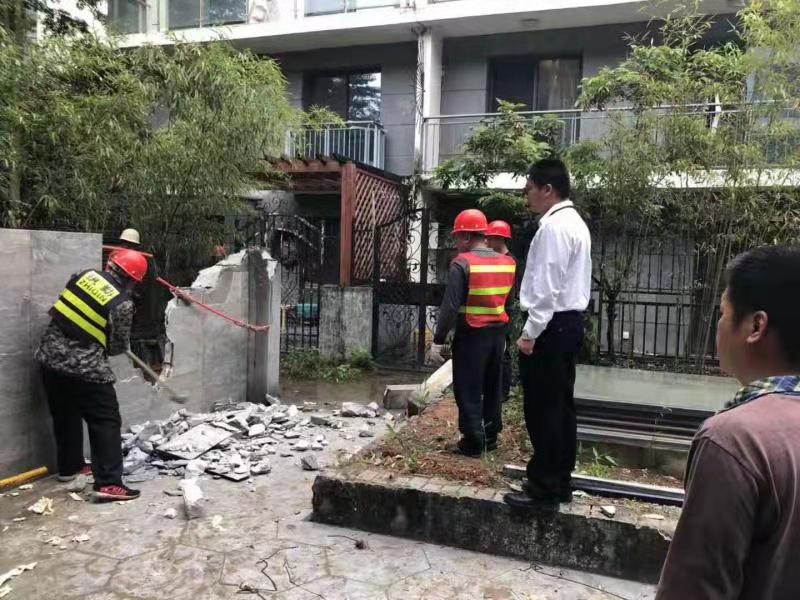 严查严控！横岗街道今年拆除违规建筑68389平方米