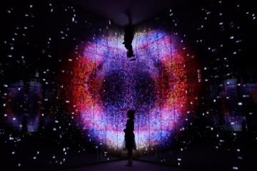 看展｜大型科技艺术展带你领略“每当星辰变幻时”
