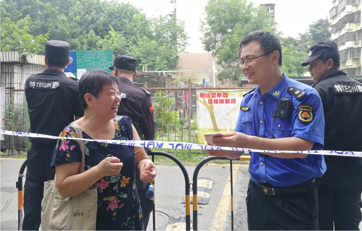 华富街道执法队副队长黎涛：“假如我是当事人”