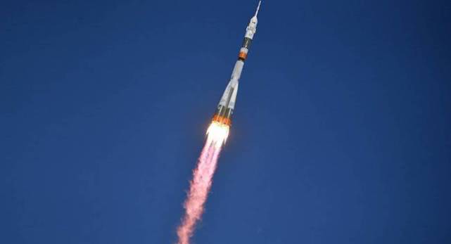 俄罗斯载人飞船复飞成功 奔赴国际空间站