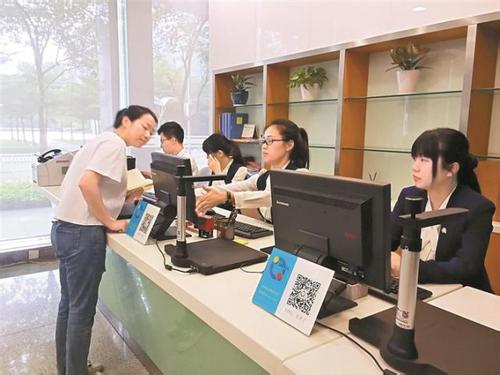 深圳市民为改革举措点赞！着力解决所需所急提高群众获得感
