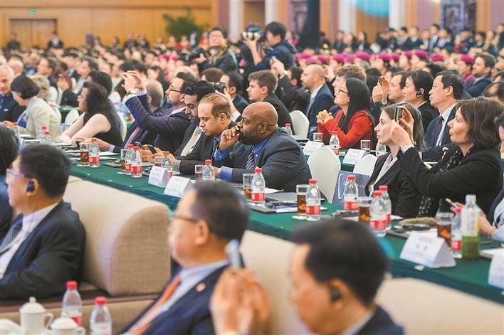 第二次国际民航组织下一代航空专业人才全球峰会在深开幕