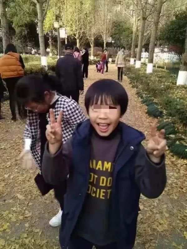 乐清“失联男孩”母亲事先踩好点 男孩躲进电动车多日