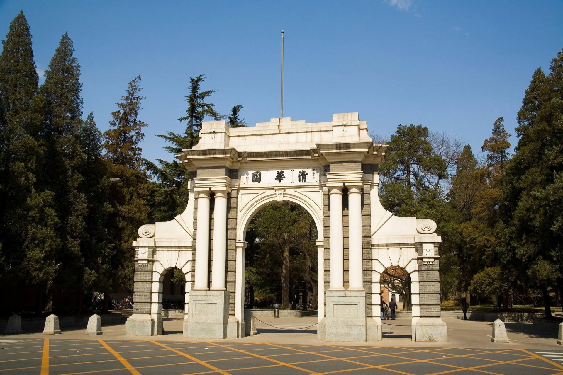 深圳与清华大学签署全面战略合作框架协议