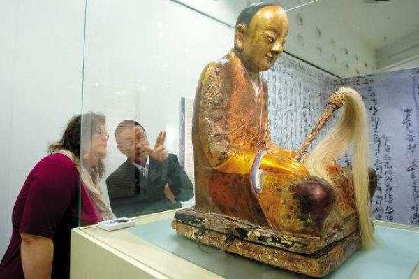 荷兰藏家称愿意还章公祖师像，福建村民望尽快兑现承诺