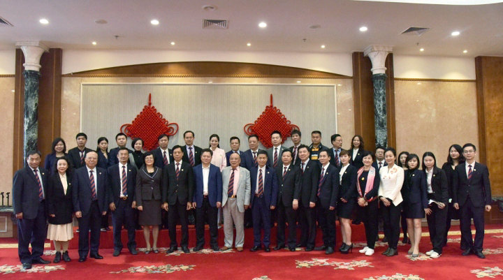深圳潮商创新形式支持乡村振兴 “创新辅导员”走进汕头反哺家乡