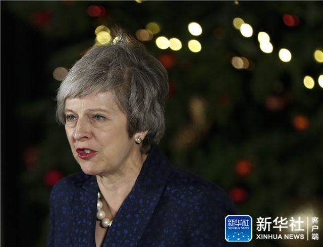 特雷莎·梅在不信任投票中过关 留任该党领袖及英国首相