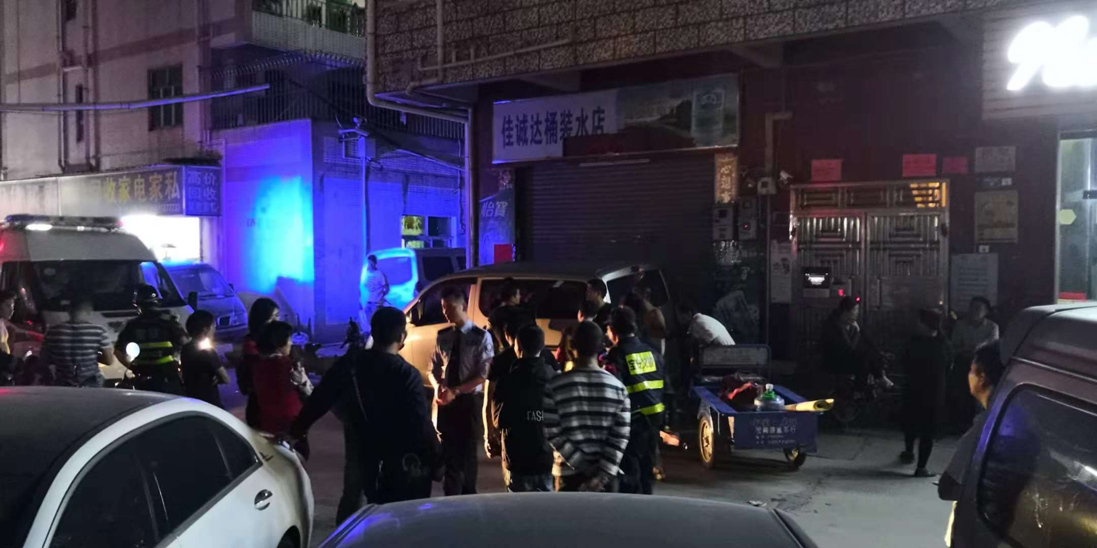 嫌弄赃了房子扣押金引纠纷 网格员巧化解促房东租客言和