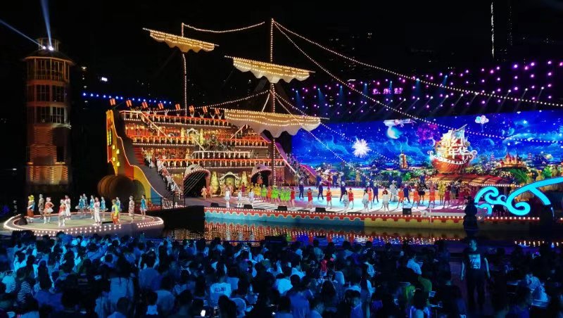 迪玛希，许茹芸助阵！深圳欢乐谷上演“奇幻嘉年华”