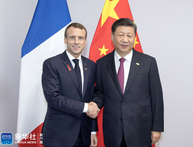 习近平会见法国总统马克龙   