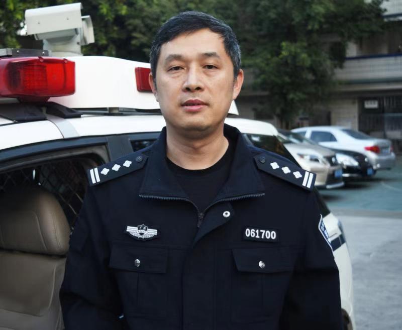 每日警星｜陈东：火眼金睛揪出网逃人员