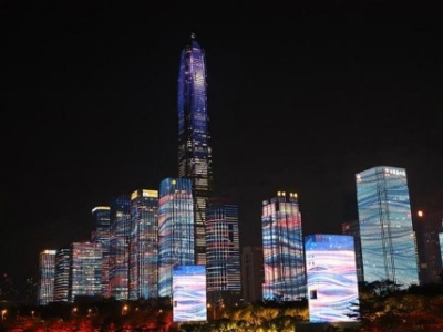 深圳城管部门24小时保障灯光测试和表演
