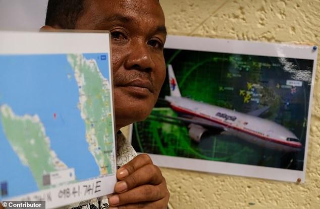 印尼渔民发誓曾目睹马航MH370坠海 证据已移交马来政府