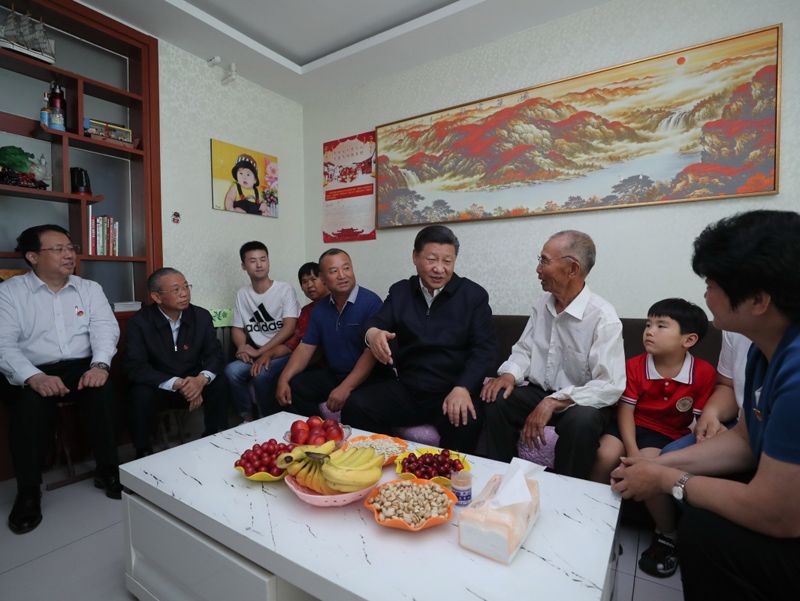 2018，习近平来到我家“拉家常”：“有这么亲民的总书记，俺们的日子有奔头”