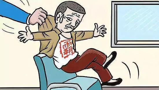 男子高铁“见义勇为”教训霸座男 获4个月拘役缓行6个月