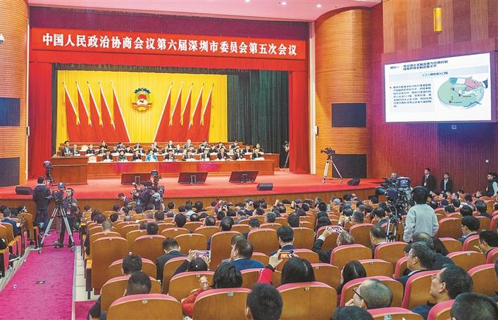 不断增强深圳的核心引擎功能  推动深港科技创新领域合作