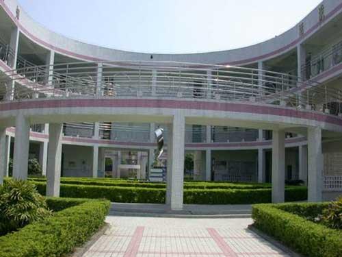 坪地街道启动“龙岗第一课”：首批电子培训合格证书颁发 