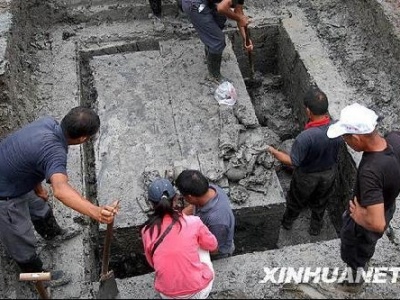 扬州通报考古人员被打事件：深感痛心 两名城管人员已被拘