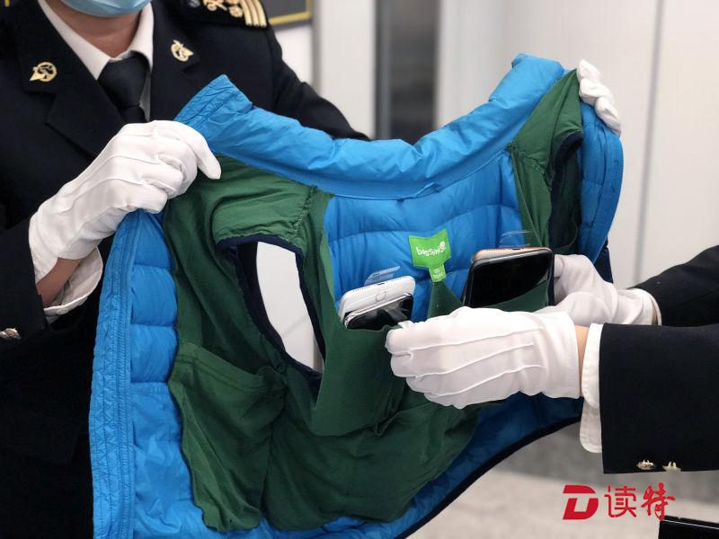 “黑手”伸向未成年人  文锦渡海关查获5宗利用学童走私案