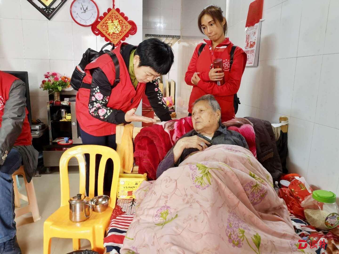 13年如一日访贫问苦去“探亲” 给惠州的这些义工点赞！