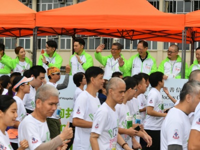 香港为智障伤残人士举办特殊马拉松