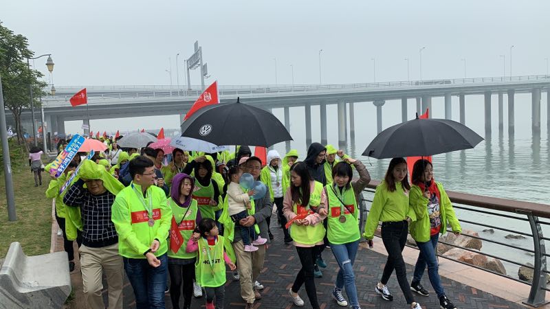 深圳关爱行动公益基金会童俏：“公益+步行”为深圳增光