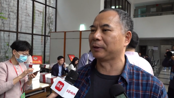 两会原音 | 胡赤怡委员：遇到超强台风，一般医务人员也可“停工”