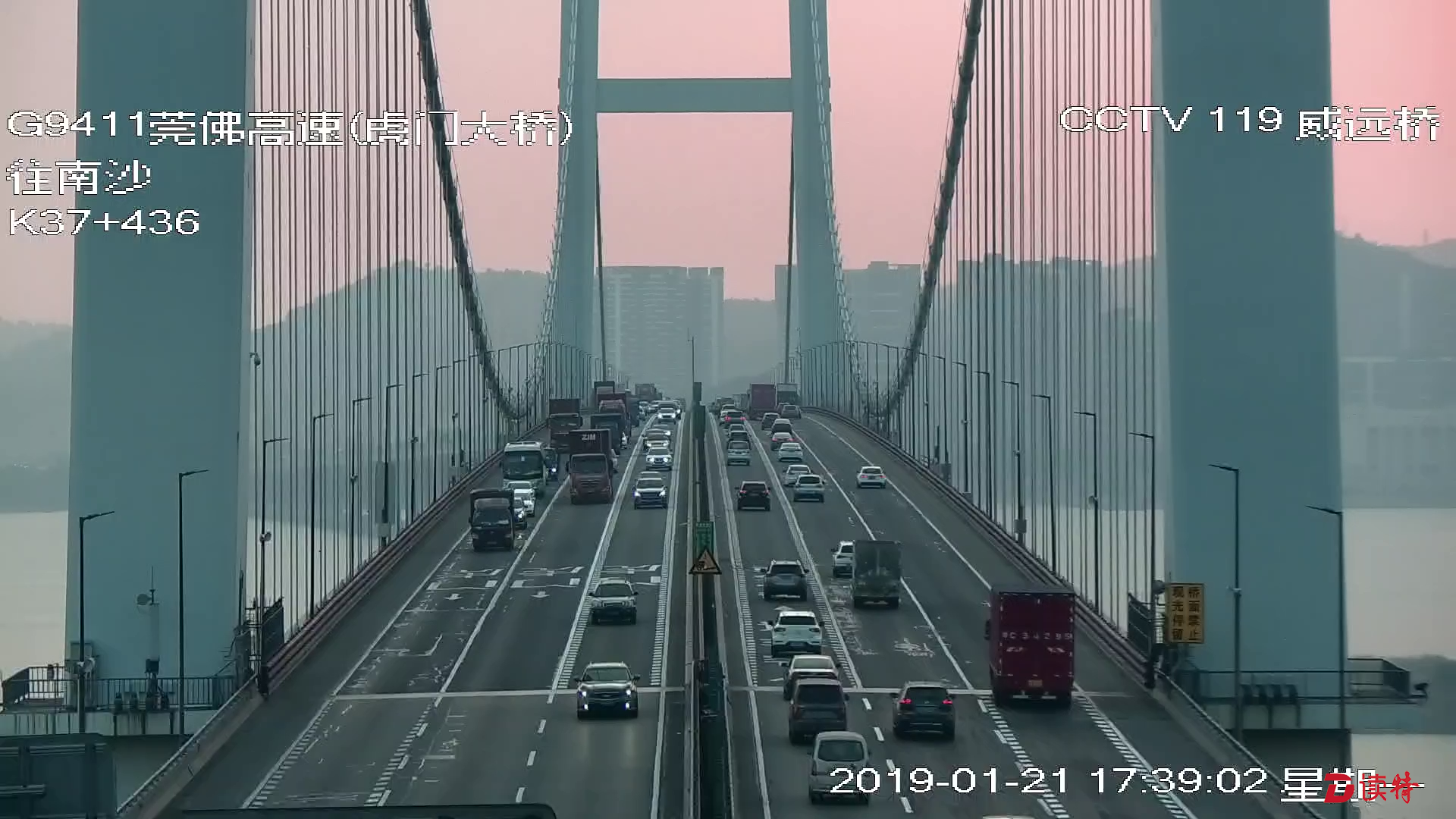 春运首日虎门大桥车流量车流量13万辆，遇堵可选择绕行路线