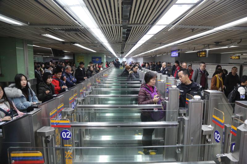 2019年春节假期罗湖口岸将迎送中外旅客超160万人次