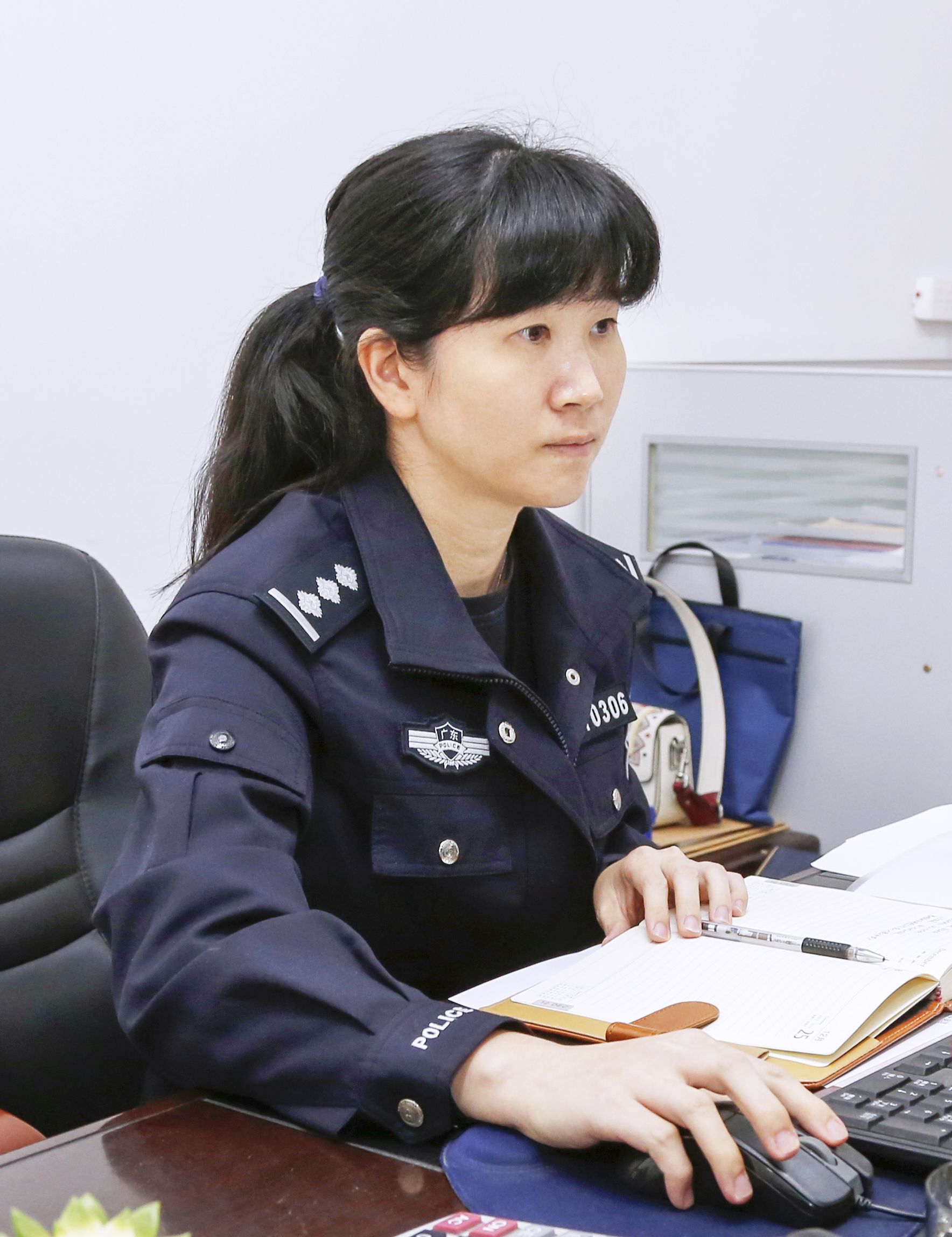 每日警星| 何晓蕾：刚柔并济彰显女警本色