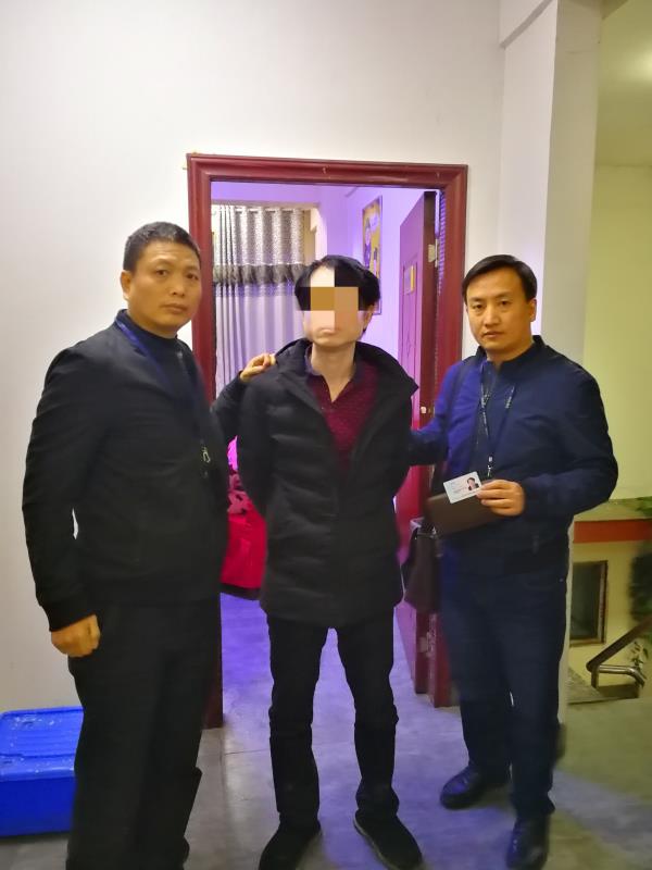 盗窃建筑材料回老家过年 民警初五赴湖南擒获两贼