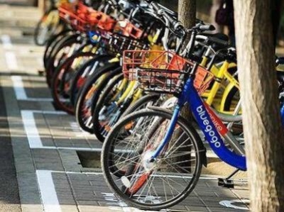 深圳要求共享单车必须这样摆！停车连续长度不得超20米