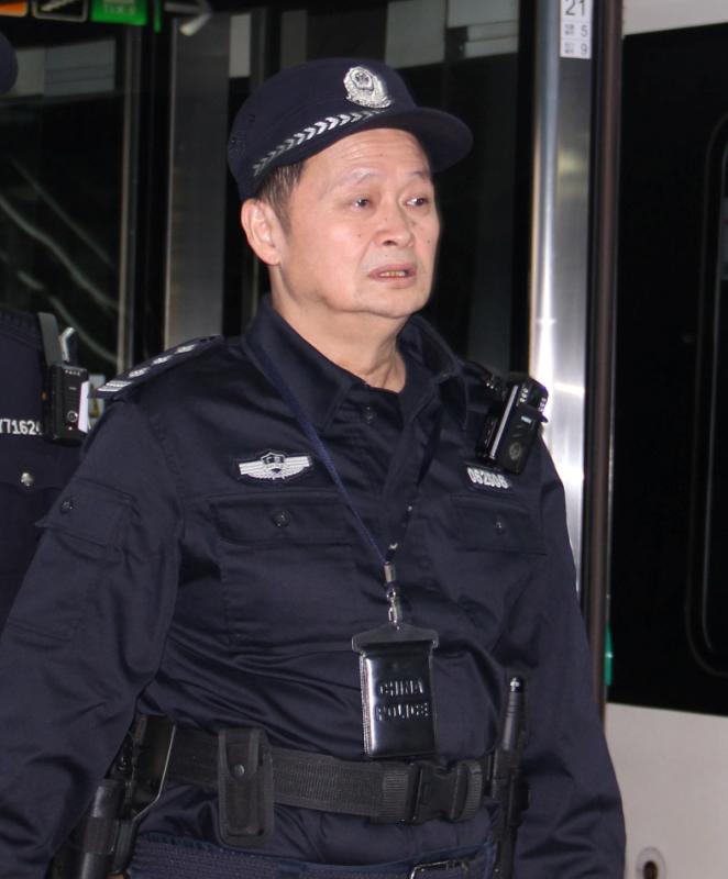 每日警星 | 邱晓：火眼金睛擒“网逃”