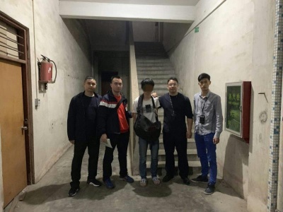 12小时追踪 龙岗警方春节期间抓获藏匿车牌勒索钱财嫌疑人