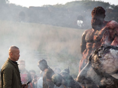庞贝古城罗马斗兽场“玩火”  蔡国强在《在火山里》与历史对话