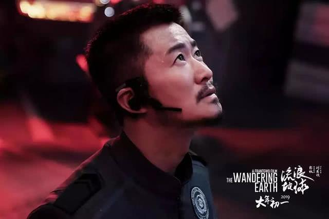 《流浪地球》好口碑背后：投资方跑了，吴京接盘大赚