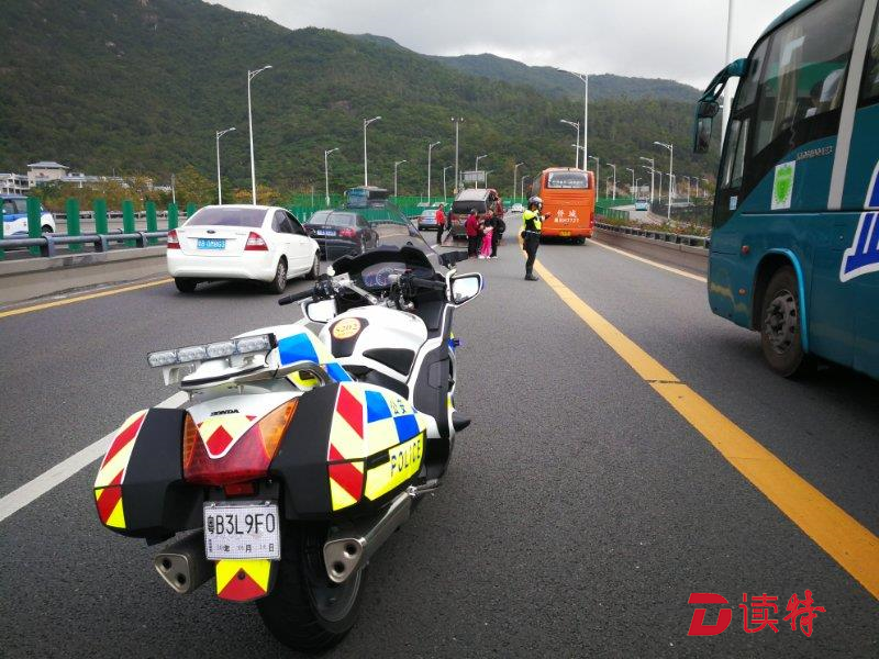 初三市内交通平稳 出行车辆超80万 出深车流继续增多