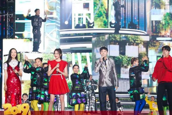 为深圳骄傲！春晚“深圳七分钟”赢得市民赞誉 