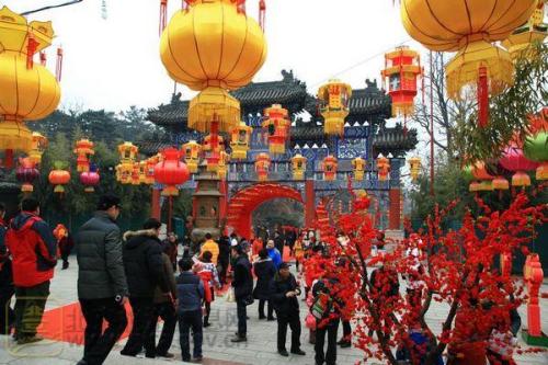 旅游过年渐成新民俗，春节境外游同比增长28%