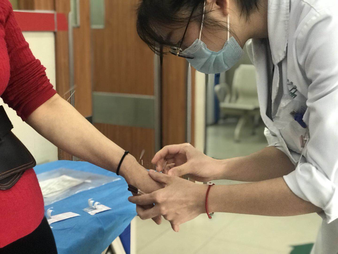 ​新春走基层 | 平乐骨科医院急诊室的大年三十