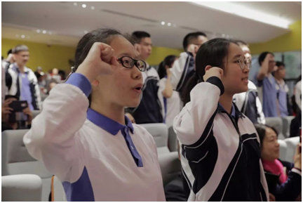 看完深圳南外高中的成人礼，真想再过一次18岁！