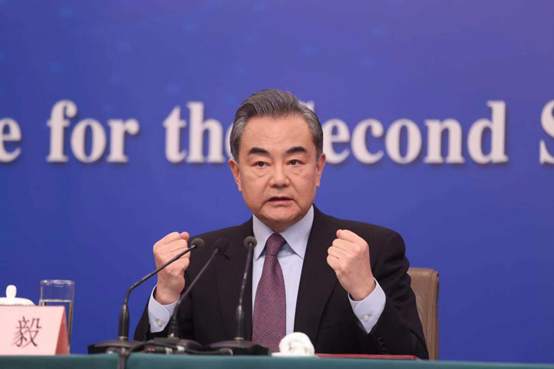 不当“沉默的羔羊”！王毅今天这些话很提气
