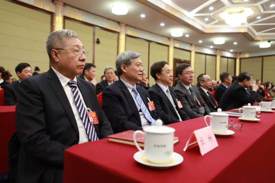 今年首次下团组，习近平谈到这两项“培根铸魂”的重要工作