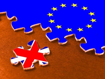 英国正式向欧盟提出推迟“脱欧”