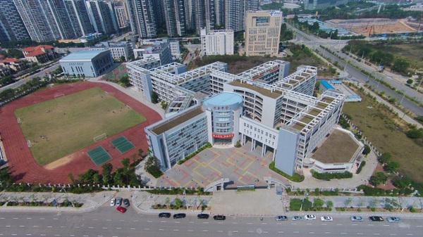 新安中学初中部周边多条道路将改单行道