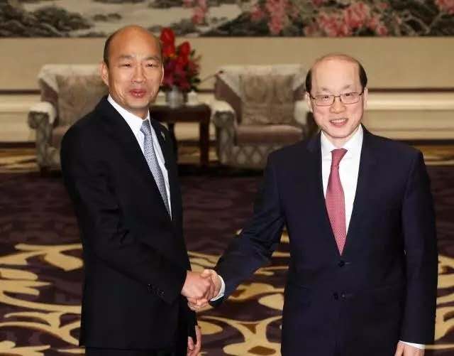 刘结一会见高雄市长韩国瑜
