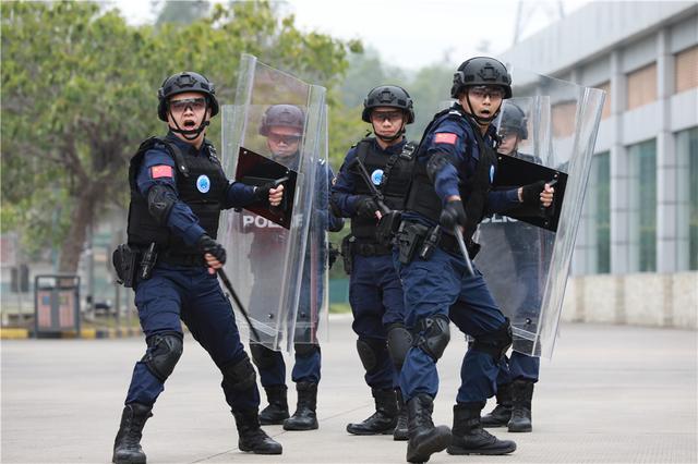 一招制敌！这支特警队被称为深圳监狱“最帅之师”