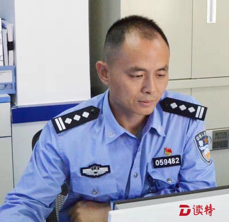 李雄伟：协助破案的监管尖兵  