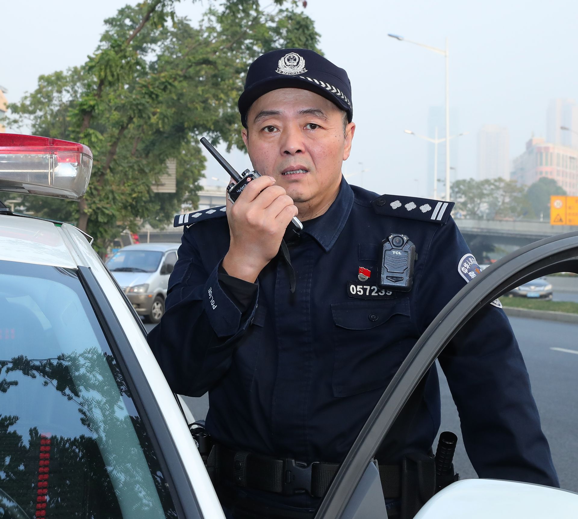 每日警星 | 张伟平：从警35年的警队“老黄牛”